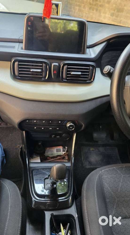 Tata Punch Creative Amt, 2025, Petrol