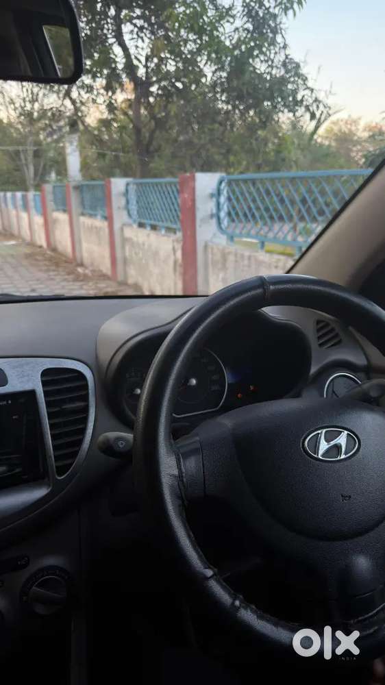 Hyundai I10 Magna 2012 Model With Your Transfer Noc And New Insurance
