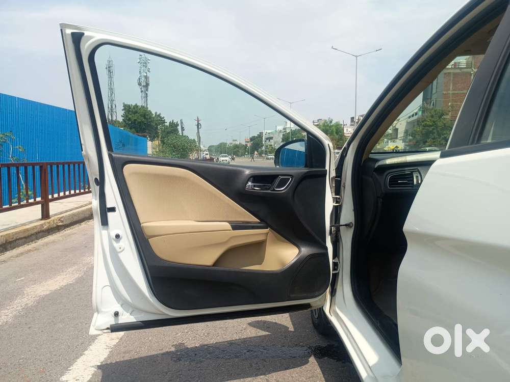 Honda City I-vtec V, 2019, Petrol