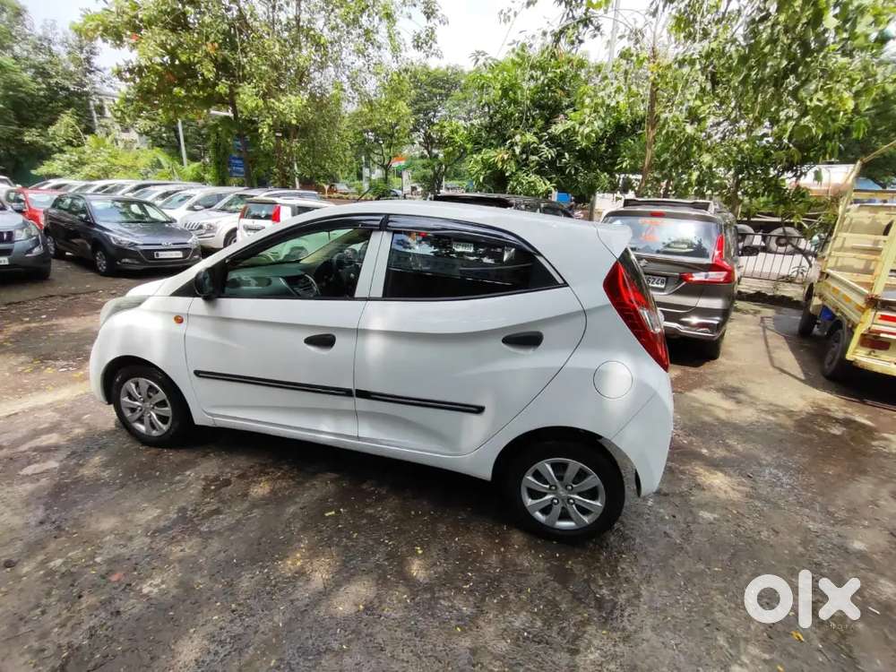 Hyundai Eon Magna+ Petrol 2011