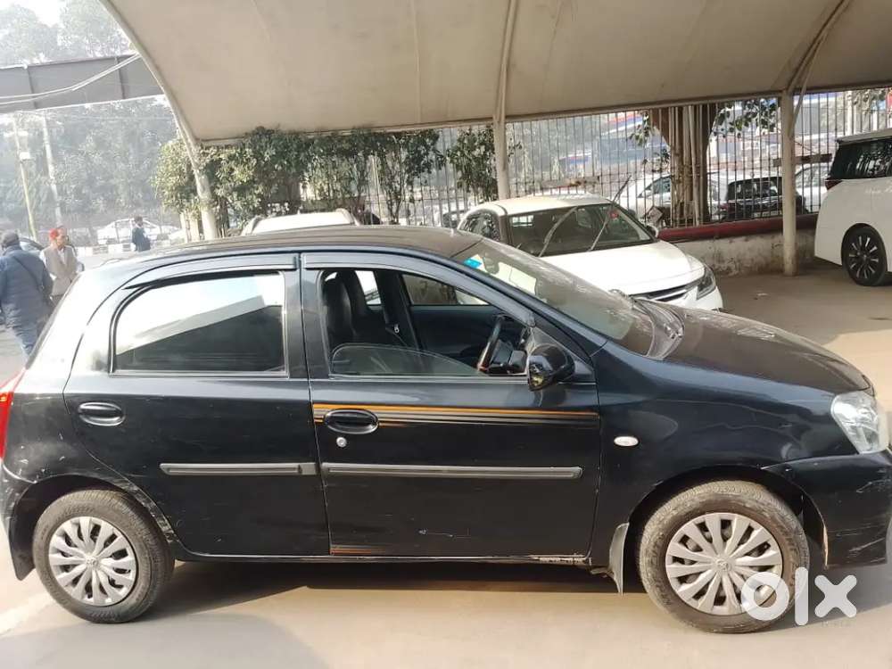 Toyota Etios Liva 2012