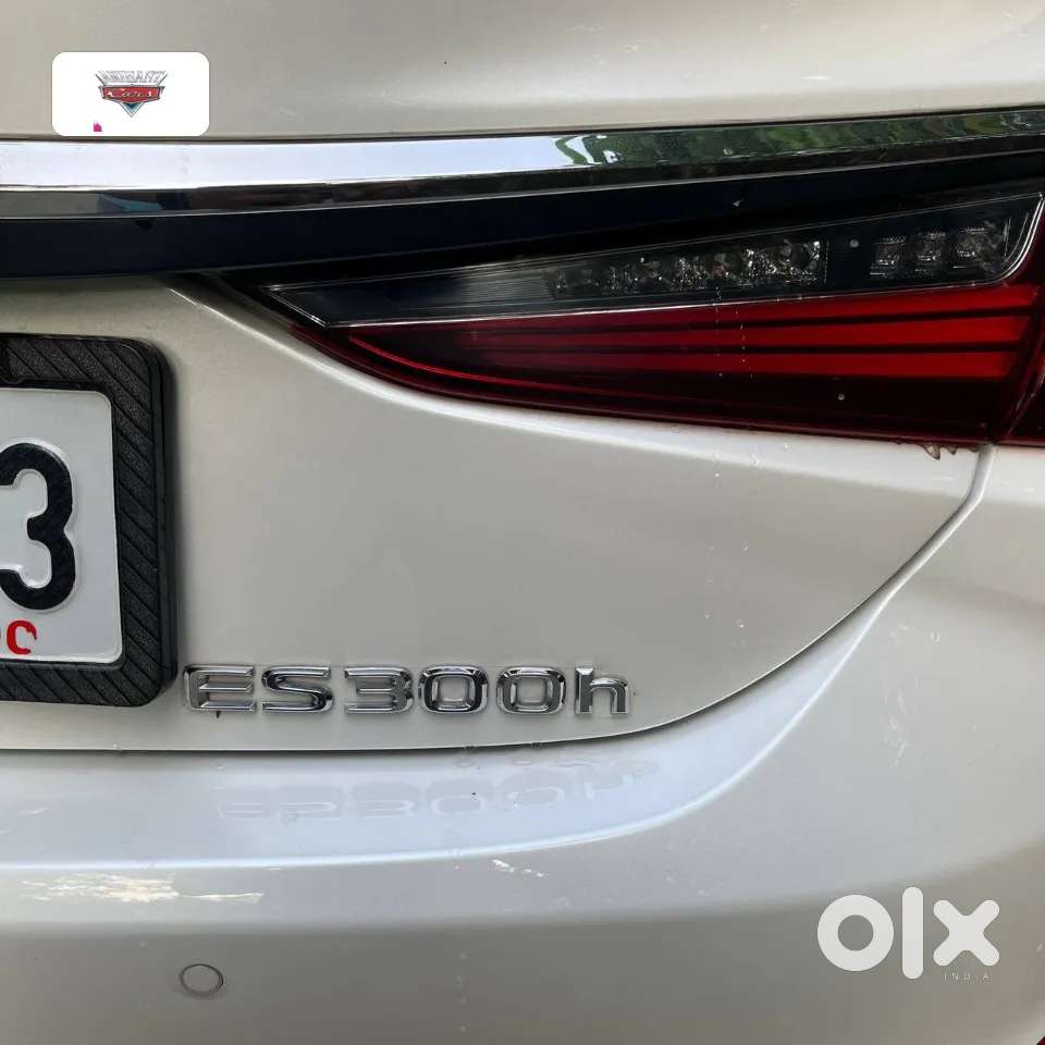 Lexus Es, 2024, Petrol