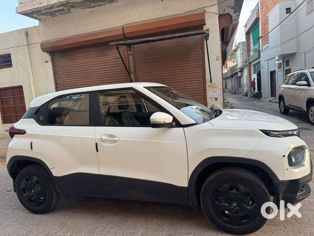 Tata Punch 2023 Petrol 48000 Km Driven