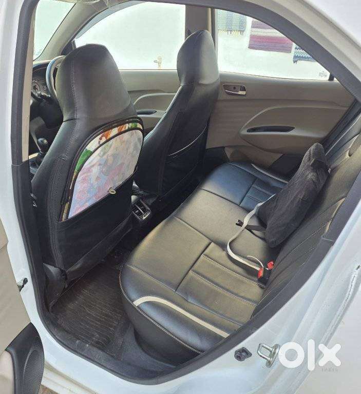 Hyundai Santro Asta, 2020, Petrol