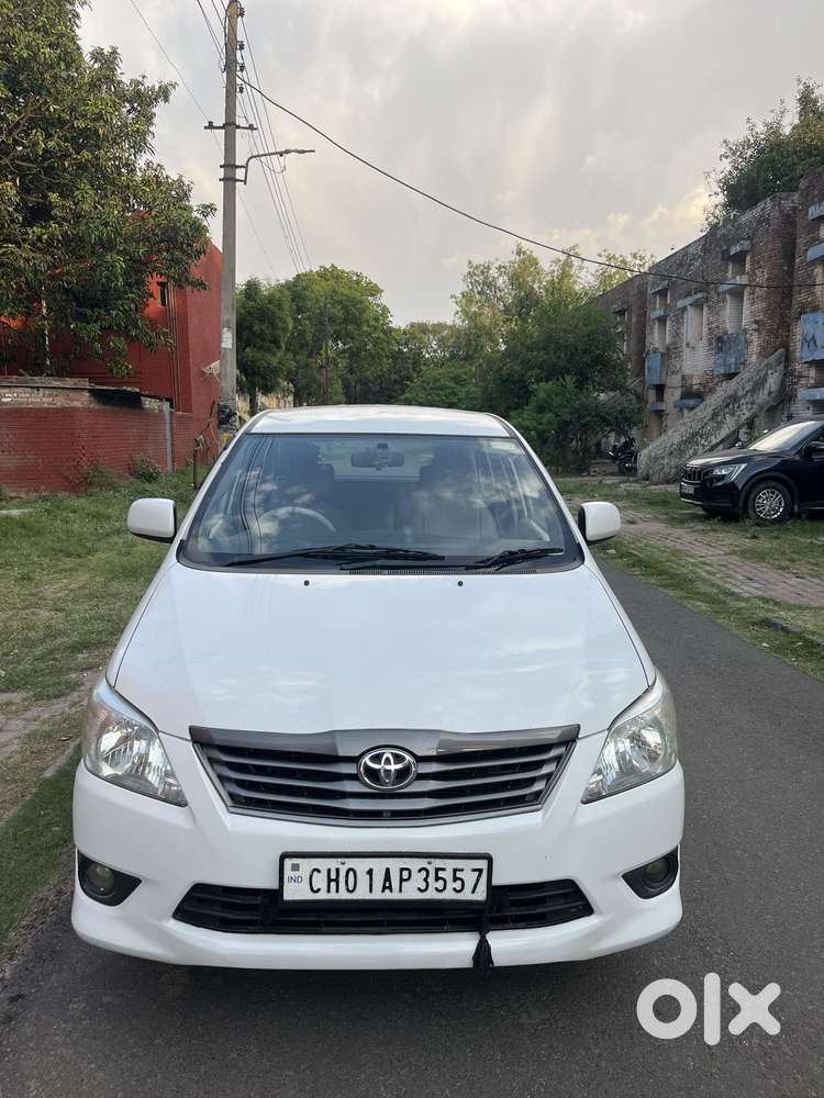 Toyota Innova 2.5 G (diesel) 7 Seater, 2012, Diesel