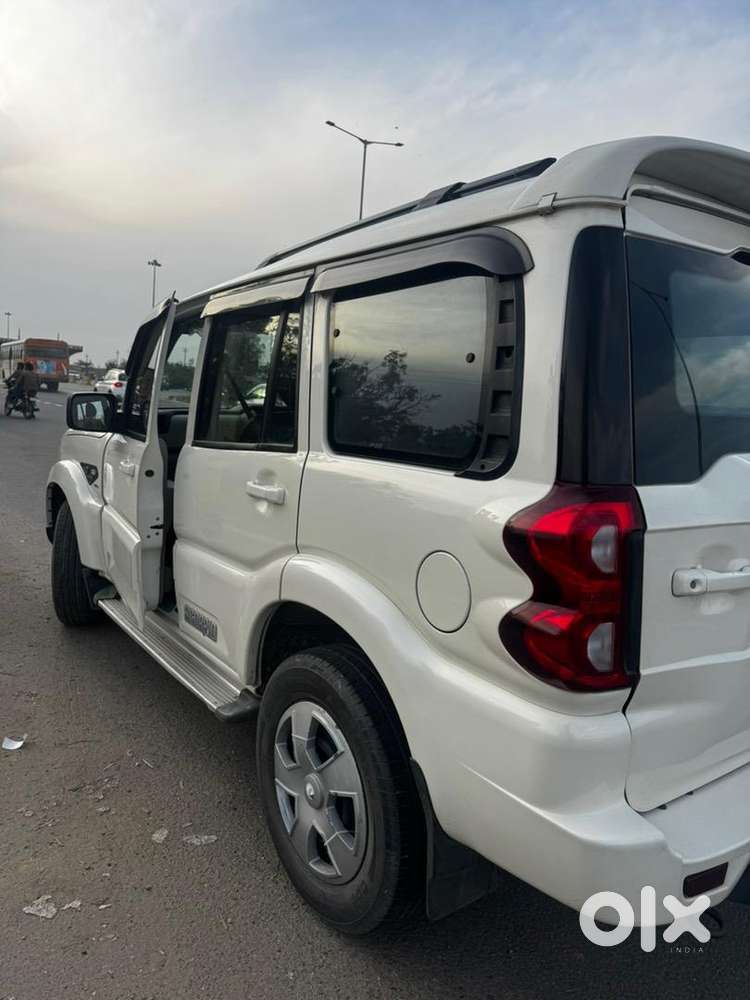 Mahindra Scorpio 2021 S5 Diesel Well Maintained