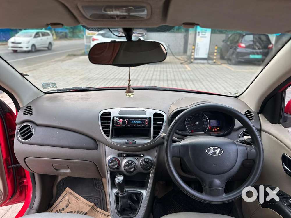 Hyundai I10 Sportz, 2011, Petrol