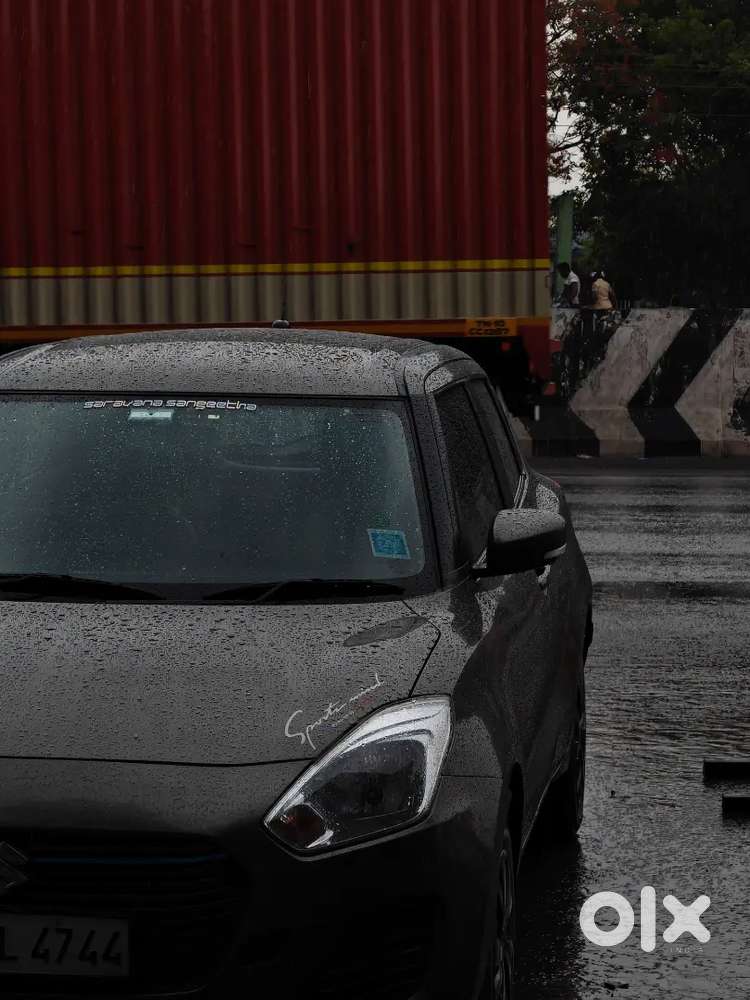 Maruti Swift Vxi 2019