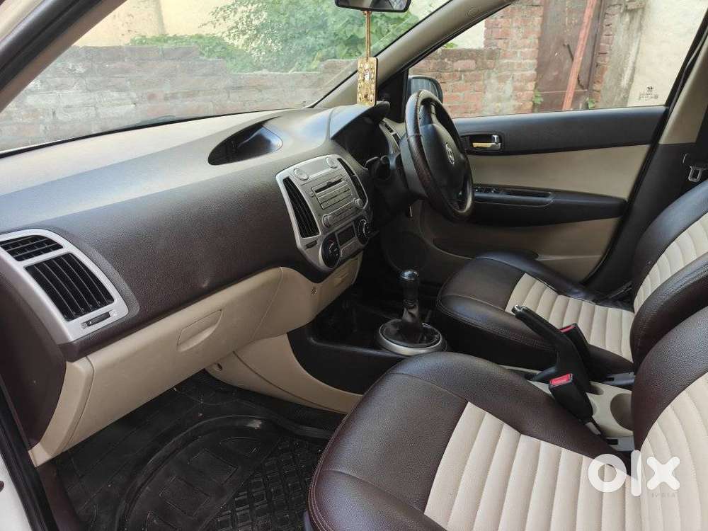 Hyundai I20, 2012, Petrol