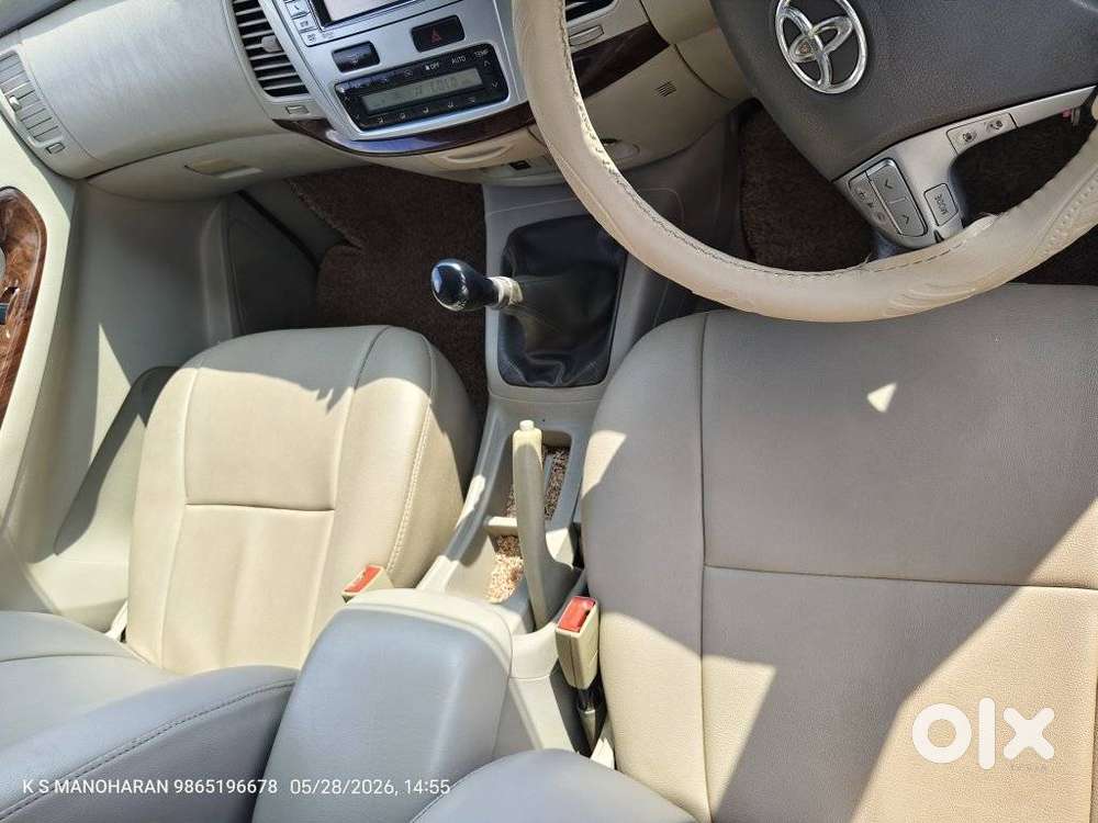 Toyota Innova 2.5 Vx 8 Str, 2012, Diesel
