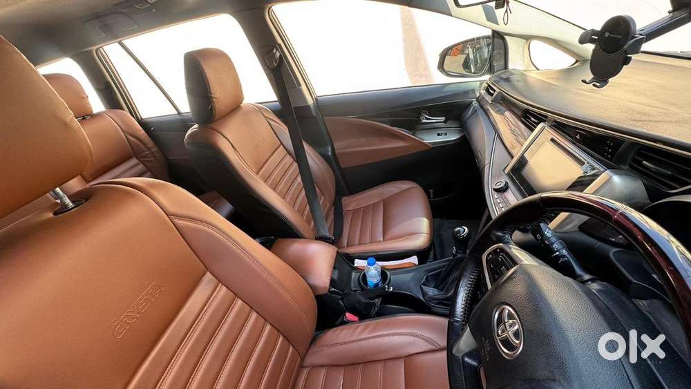 Toyota Innova Crysta 2017 Diesel Well Maintained