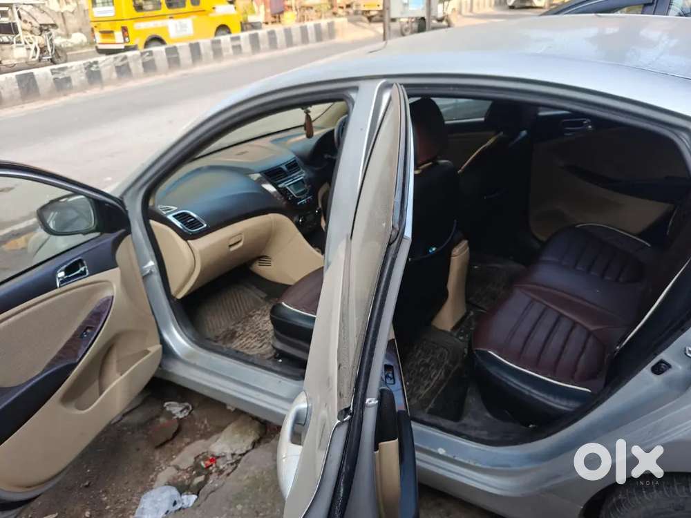Hyundai Verna Fluidic 2012