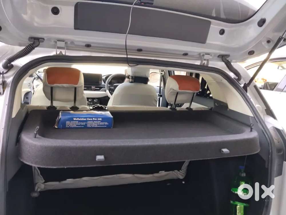 Nexon Pure Plus Sunroof Automatic