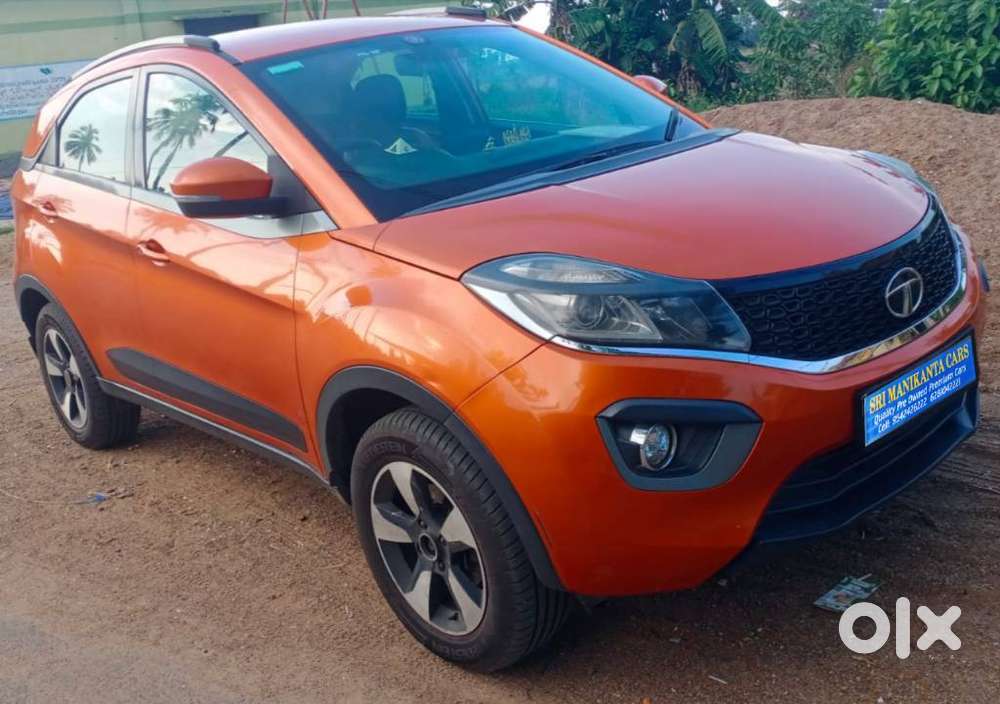 Tata Nexon 1.2 Revotron Xza Plus (l), 2018, Petrol
