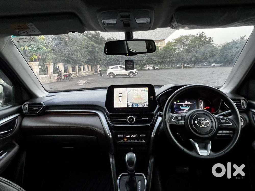 Toyota Urban Cruiser Hyryder 1.5 V Hybrid, 2024, Petrol