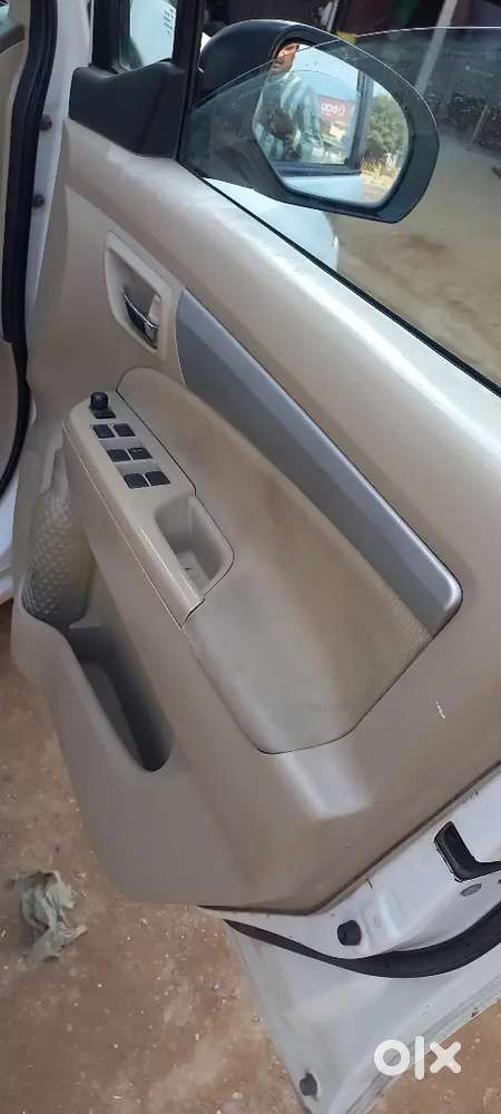 Maruti Suzuki Ertiga 2016