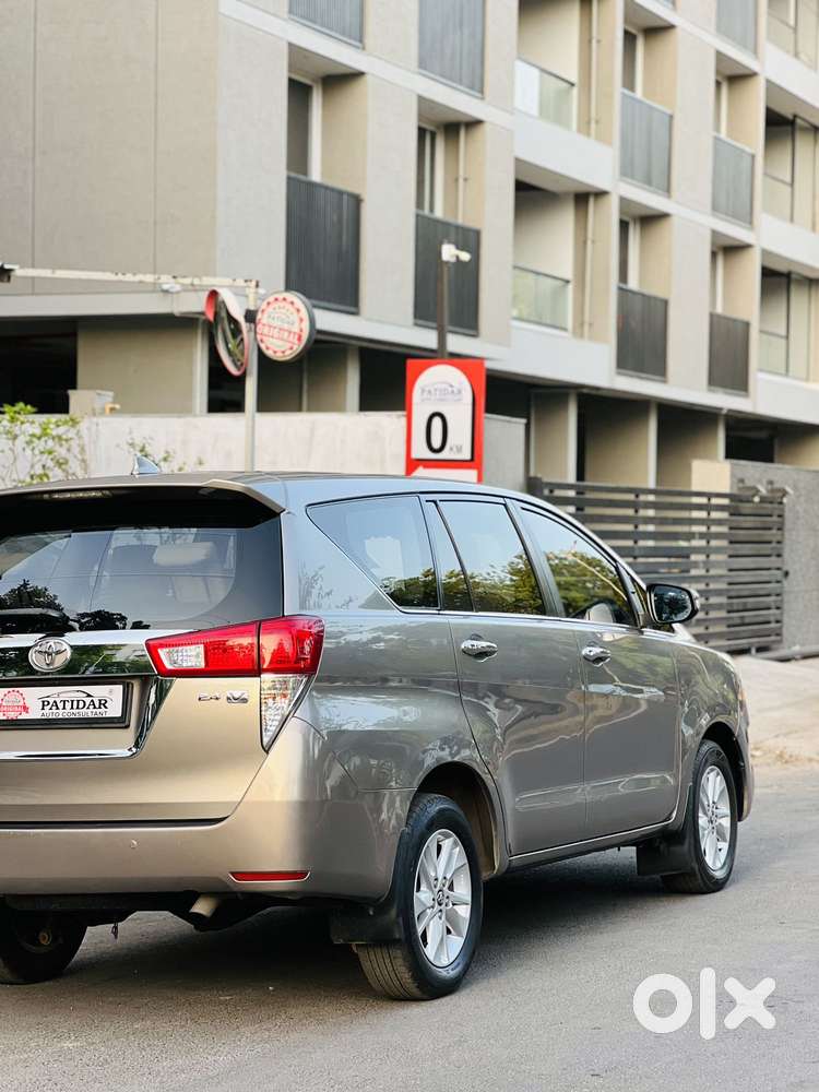 Toyota Innova Crysta 2.4 V 8 Str, 2018, Diesel