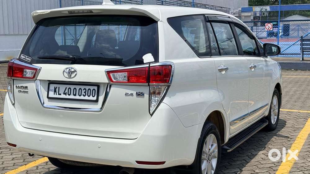 Toyota Innova Crysta 2.4 V, 2018, Diesel