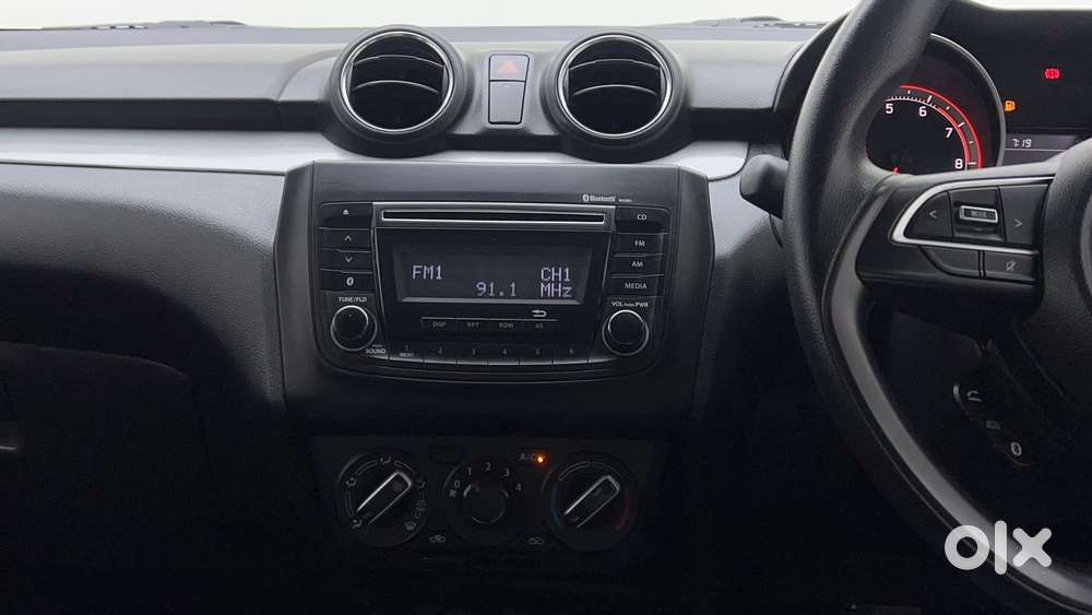 Maruti Suzuki Swift 2018 Vxi, 2019, Petrol