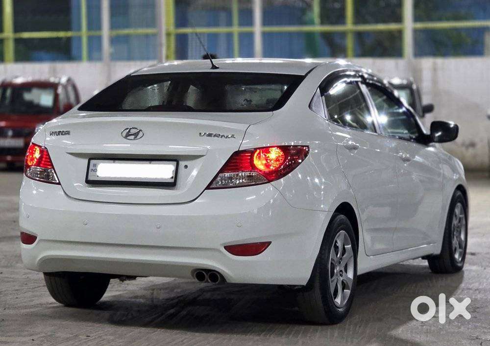 Hyundai Verna, 2011, Petrol
