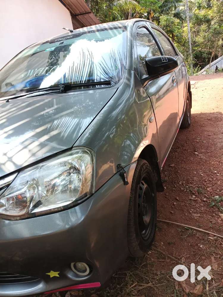 Toyota Etios 2015 Diesel 210000 Km Driven