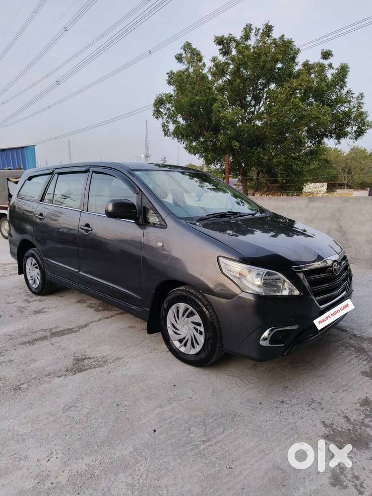 Toyota Innova 2.5g Diesel (2015) - Excellent Condition