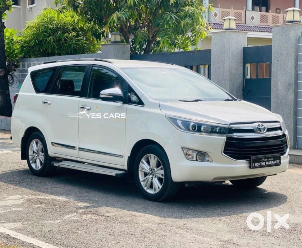 Toyota Innova Crysta 2.4 Z 7 Str, 2017, Diesel