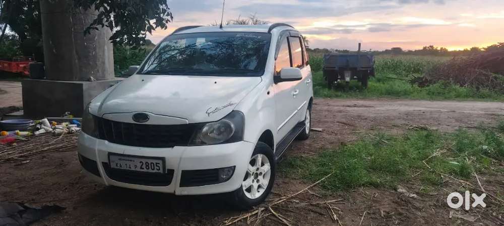Mahindra Quanto 2015