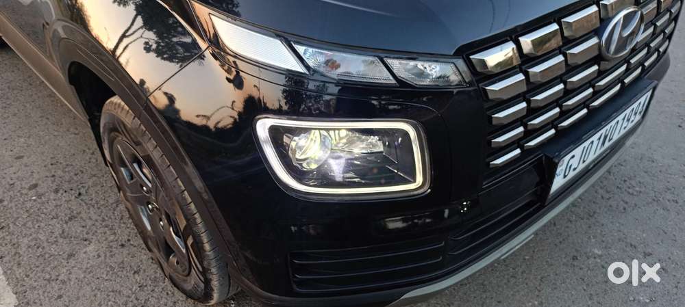 Hyundai Venue 1.2 S (o), 2024, Petrol