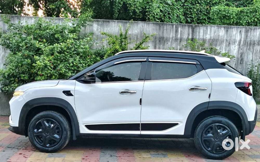 Renault Kiger Rxe, 2022, Petrol