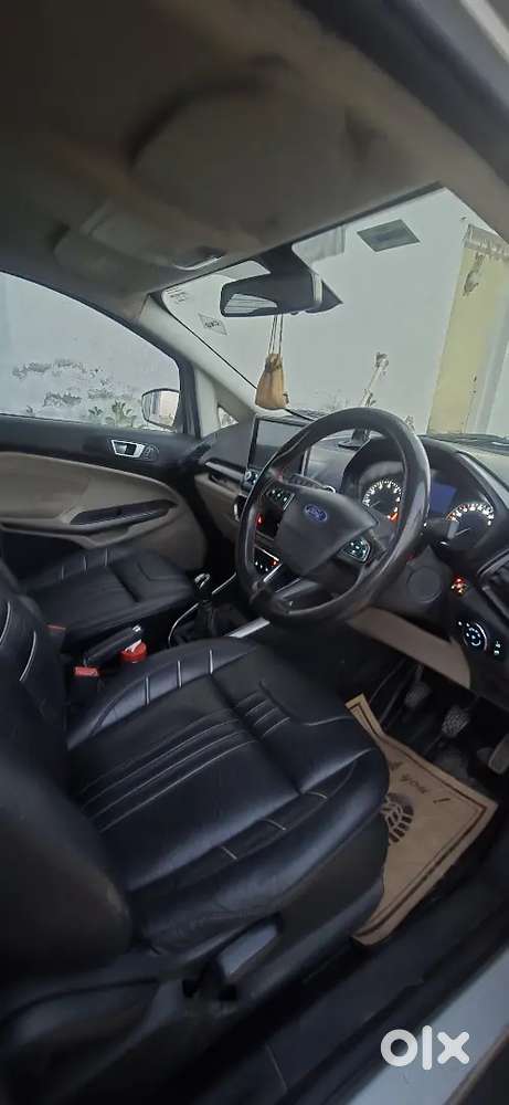 Ford Ecosport Dec.2019 Petrol/cng With Sunroof
