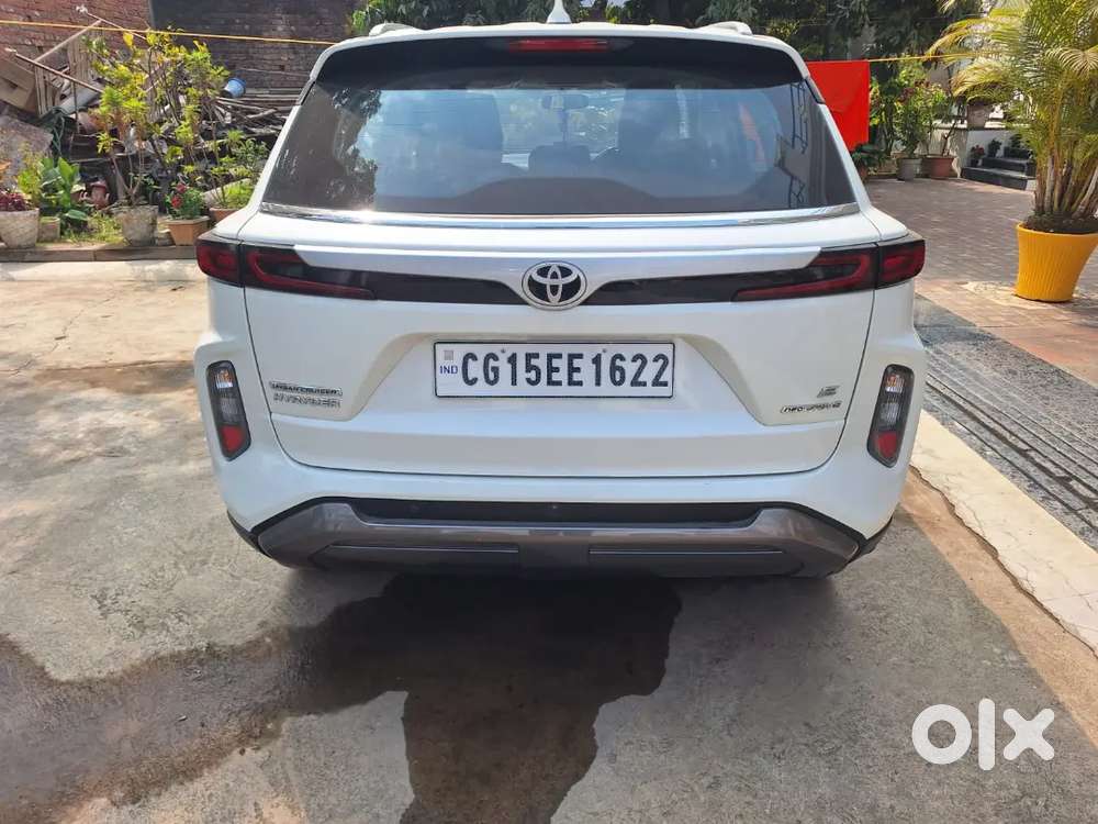 Toyota Urban Cruiser 2024 Hyryder Drive