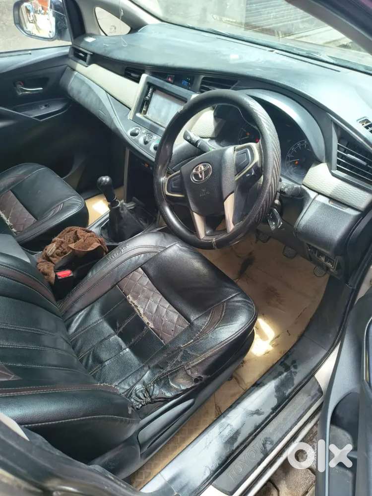 Toyota Innova Crysta 2017 Diesel 100000 Km Driven