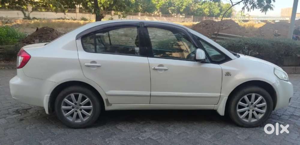Maruti Suzuki Sx4 Zxi Petrol Cng
