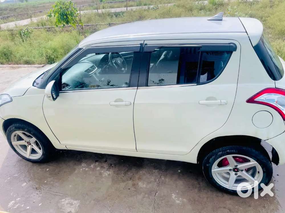 Maruti Suzuki Swift 2015 Year Petrol