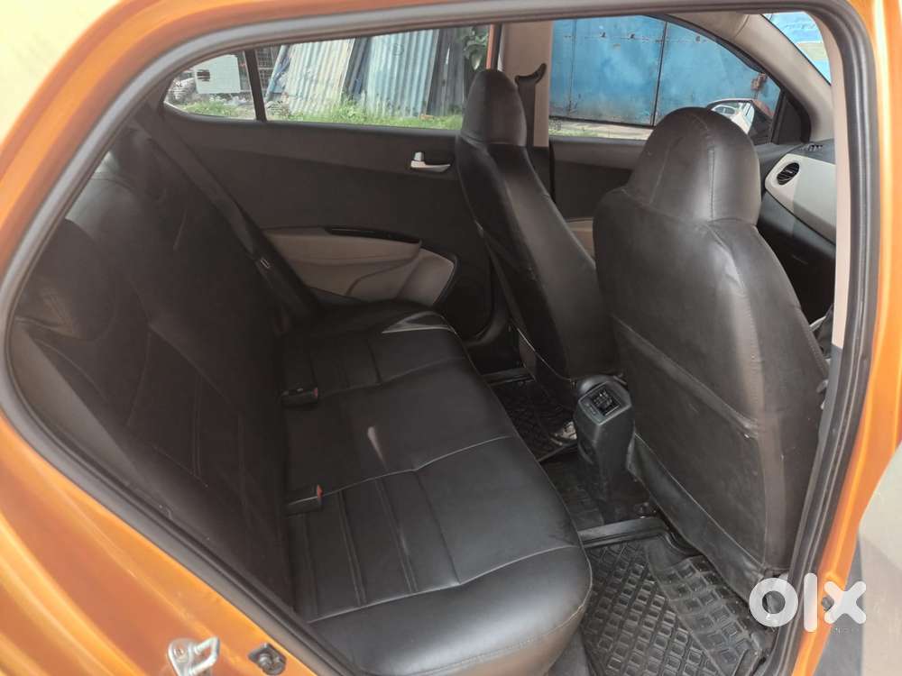 Hyundai Grand I10 Sportz, 2016, Petrol
