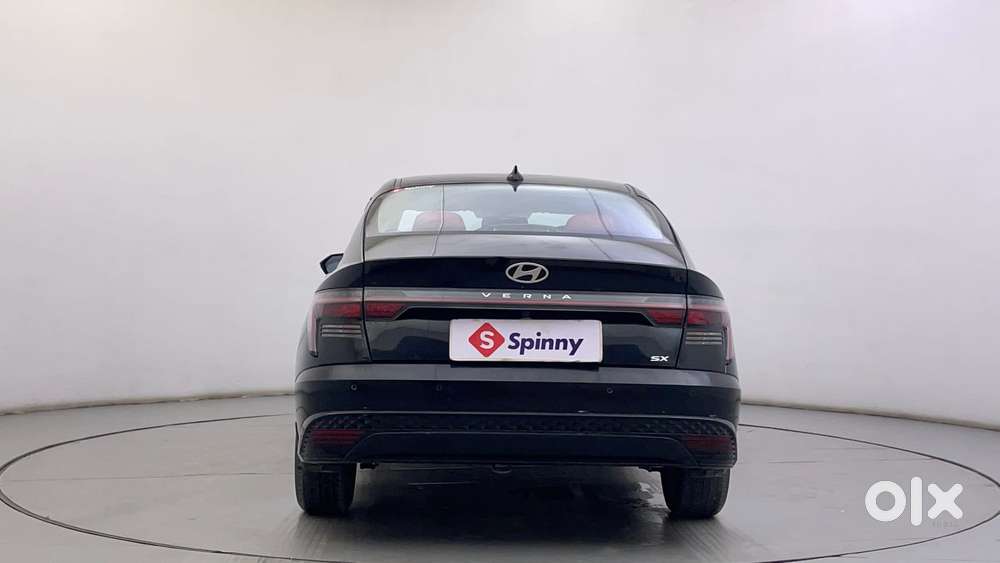 Hyundai Verna 1.5 Sx Petrol Mt, 2024, Petrol