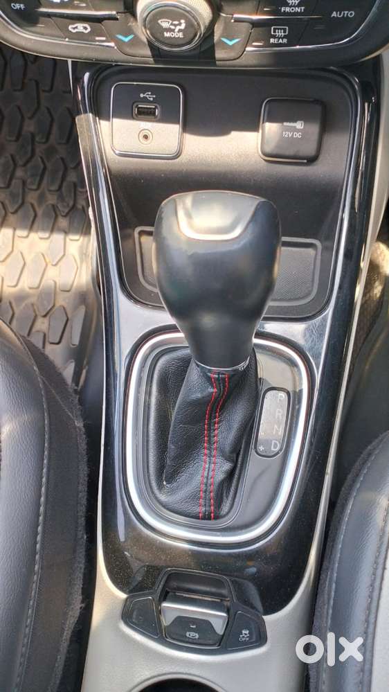 Jeep Compass 1.4 Limited Option Black, 2018, Petrol