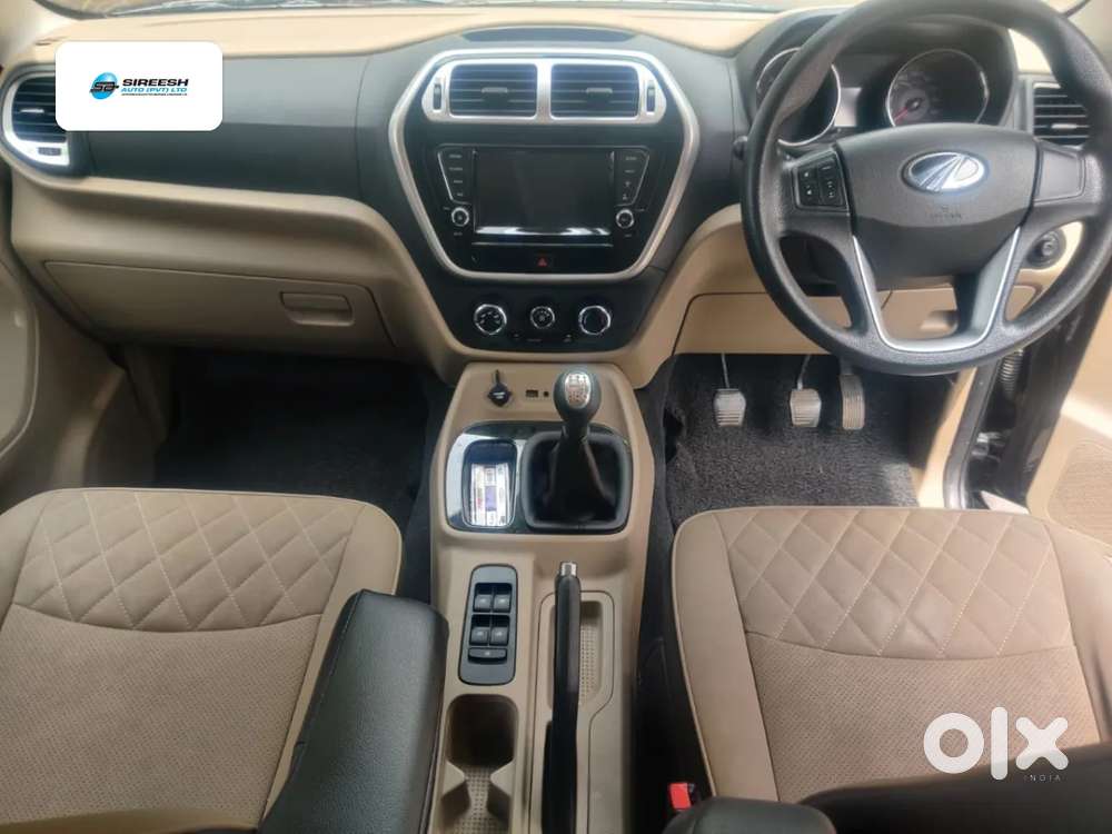 Mahindra Tuv 300 T10 Dual Tone, 2018, Diesel