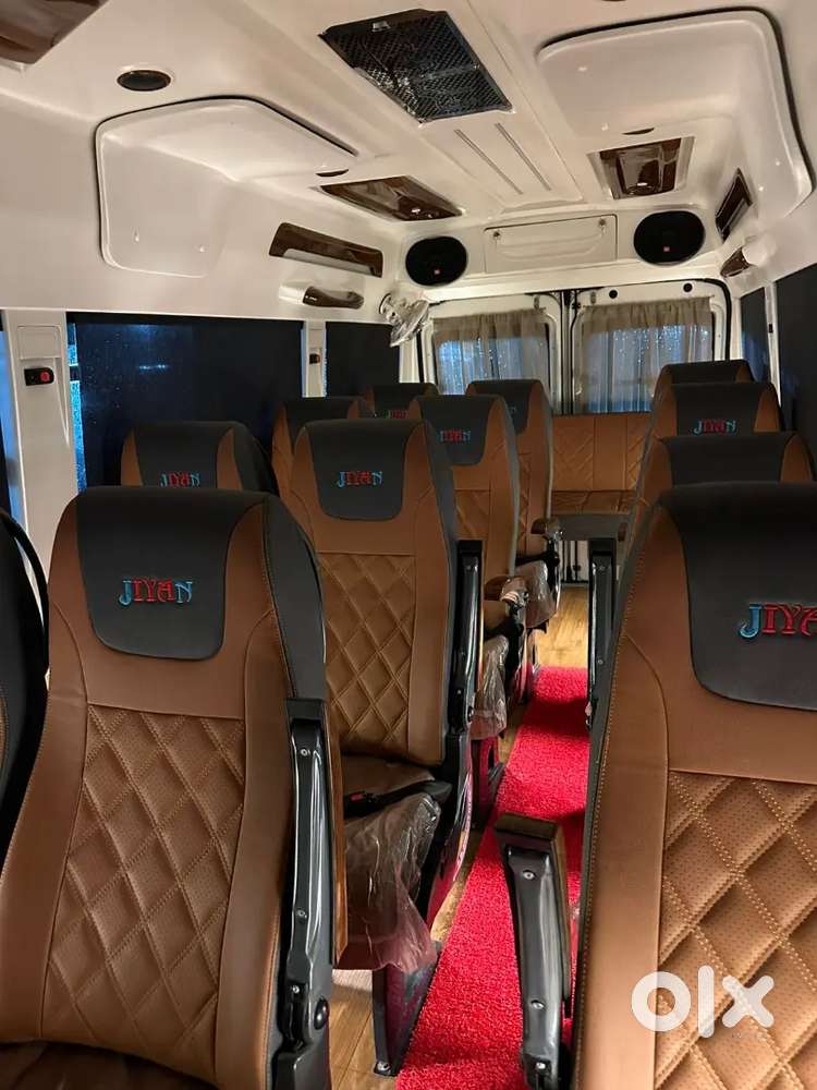 Force Motors Trax Cruiser 2023 Diesel 180000 Km Driven