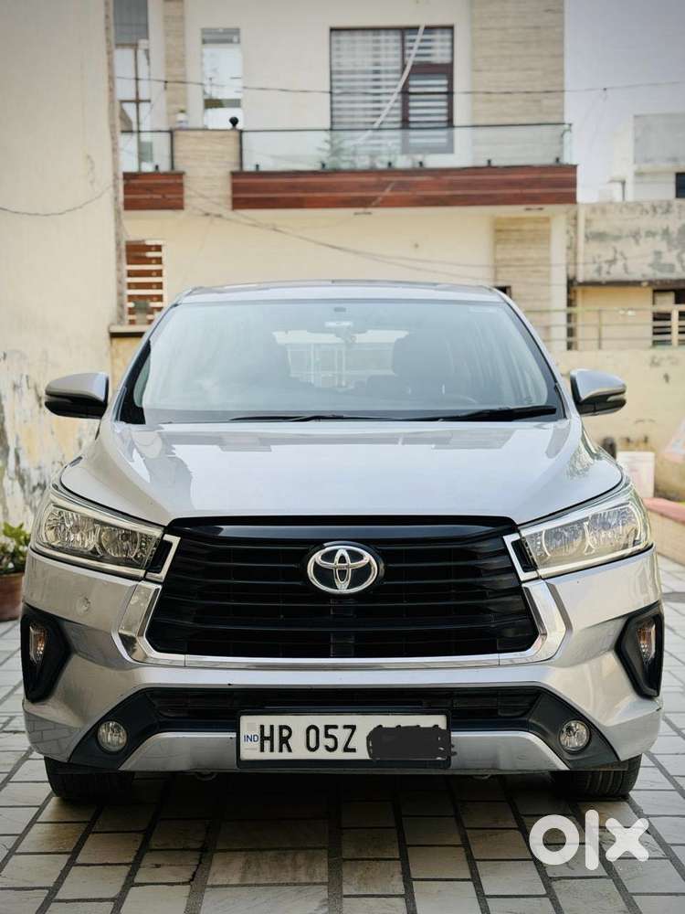 Toyota Innova Crysta 2.4 G Mt 7 Str, 2022, Diesel
