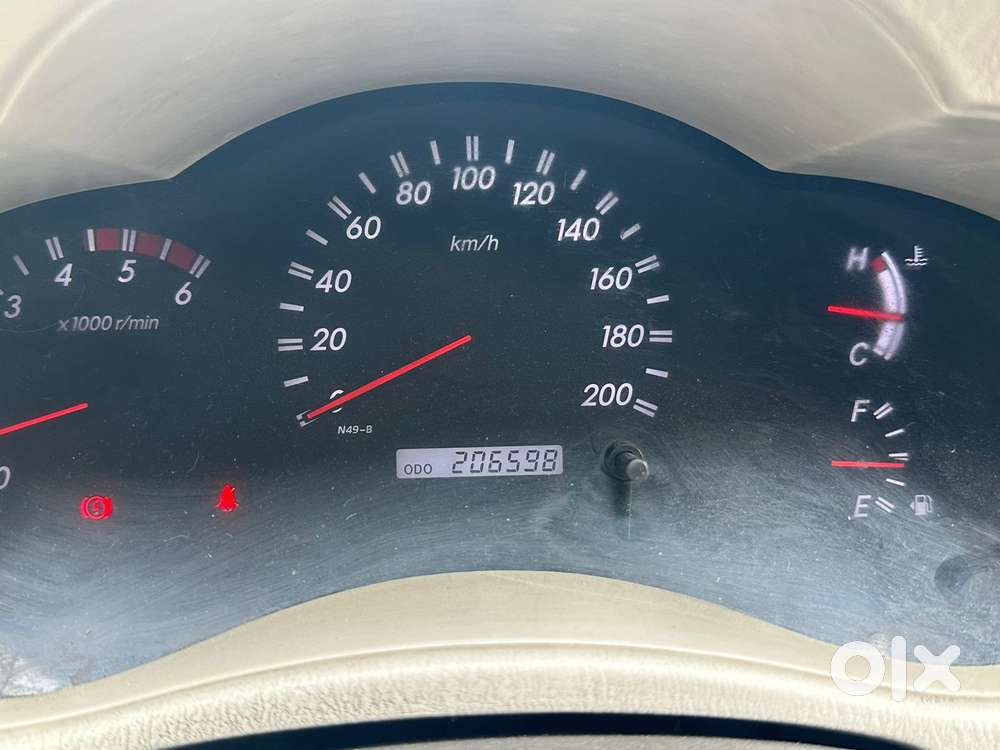 Toyota Innova 2004-2011 2.5 V Diesel 8-seater, 2009, Diesel