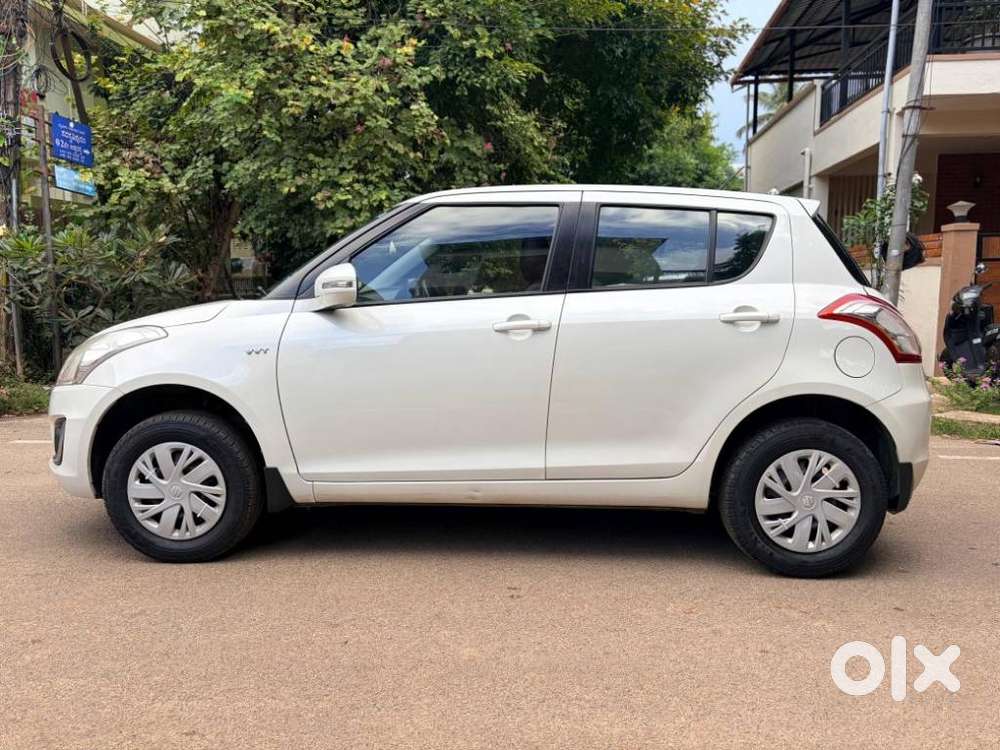 Maruti Suzuki Swift 1.2 Vxi (o), 2016, Petrol
