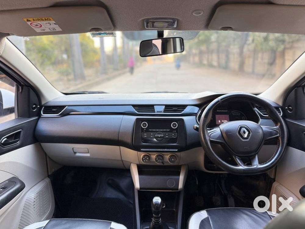 Renault Triber Rxt, 2021, Petrol