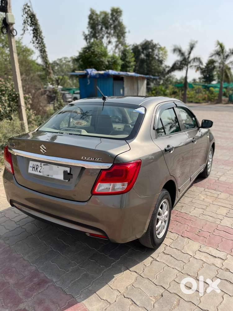 Maruti Suzuki Swift Dzire Lxi Optional-o, 2017, Petrol