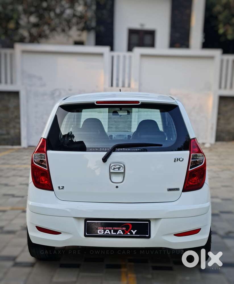 Hyundai I10 Sportz At, 2012, Petrol