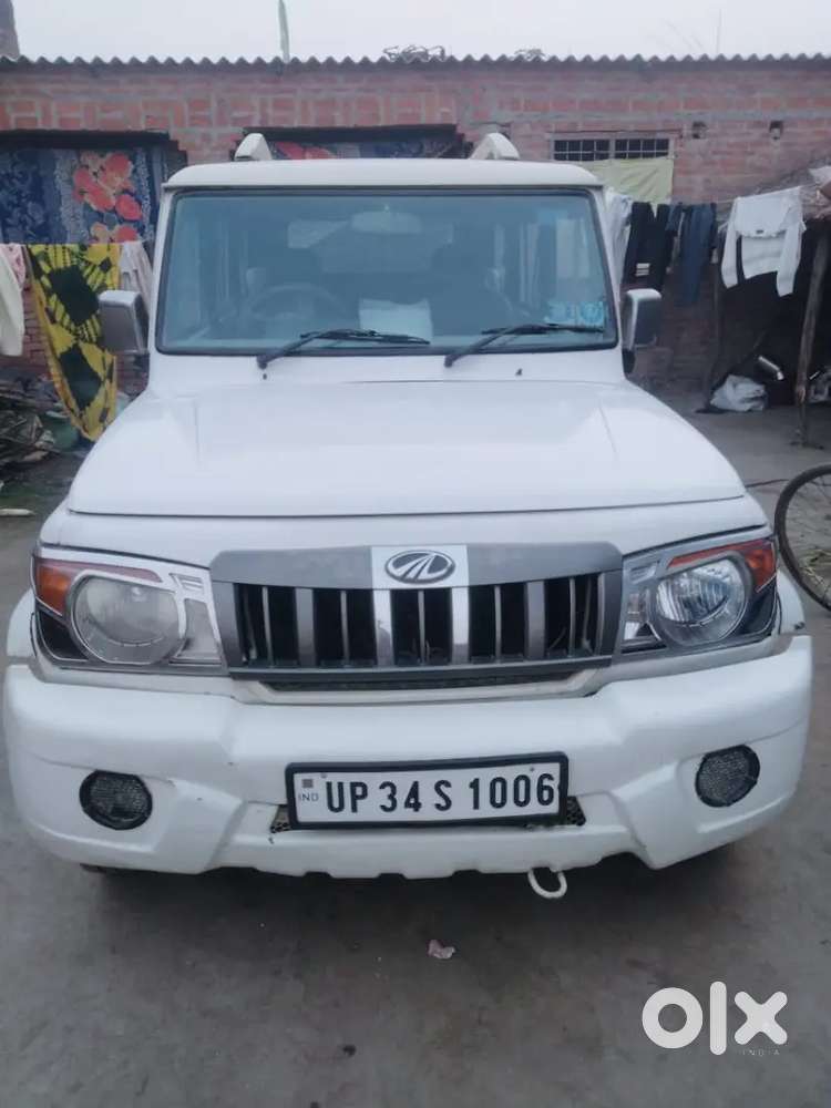Mahindra Bolero Neo 2012