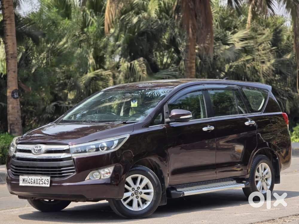 Toyota Innova Crysta 2.4 V 7 Str, 2016, Diesel