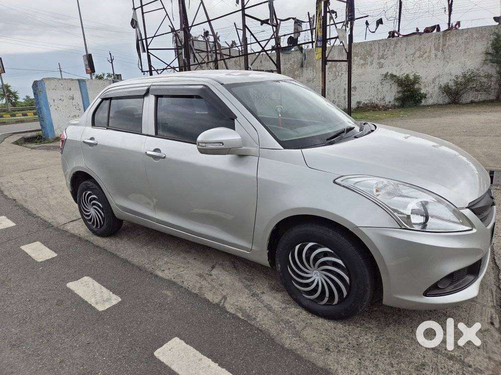 Maruti Suzuki Swift Dzire Vxi Optional, 2016, Petrol