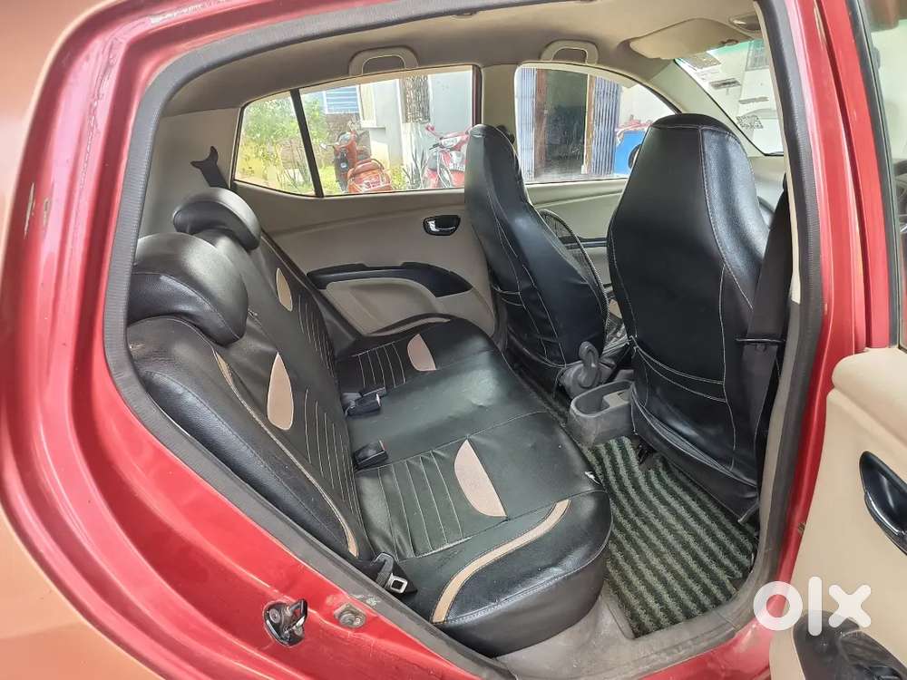 Hyundai I10 Sportz 2010 Car